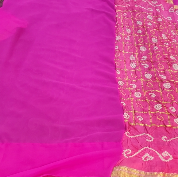 Bandhani Saree / Sari--Pink and Gold Zari (brand new) - Picture 14 of 14